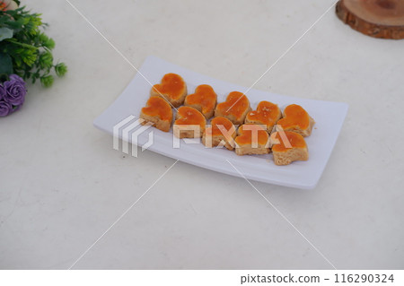 peanut cookies 116290324