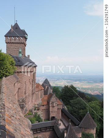 Beauty castle Koenigsbourg in Orschwiller in France - vertical Beauty castle Koenigsbourg in Orschwiller in France - vertical 116291749