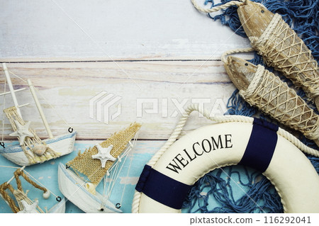 Nautical and summer background top view on wooden background 116292041