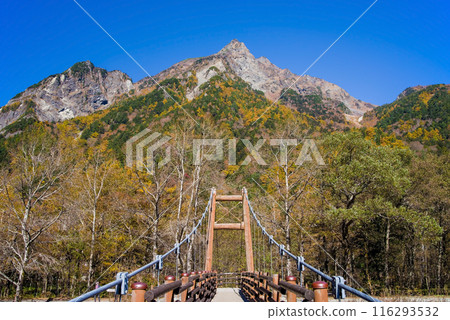 《Autumn in Kamikochi》Mt. Myojin as seen from Myojin Bridge 《Autumn in Kamikochi》Mt. Myojin as seen from Myojin Bridge 116293532