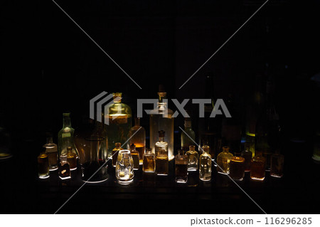 Istanbul, Turkey - April 16, 2024: Interior of Dolmabahce Palace 116296285