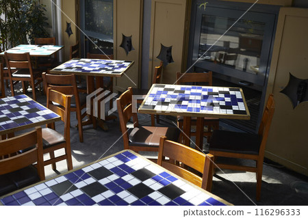 Daily life on the streets of Istanbul 116296333