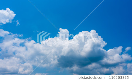 White clouds appearing in the blue summer sky White clouds appearing in the blue summer sky 116303825