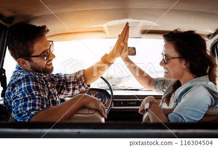 Happy couple, high five and vehicle for travel, road trip and destination achievement with smile. Car, transport and married people with hand gesture for journey goal, adventure or vacation location 116304504