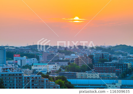 Yokohama cityscape in Japan, overlooking Azamino Station (left edge of the screen) and the sunset (Rooms Taishodo Azamino store) 116309635