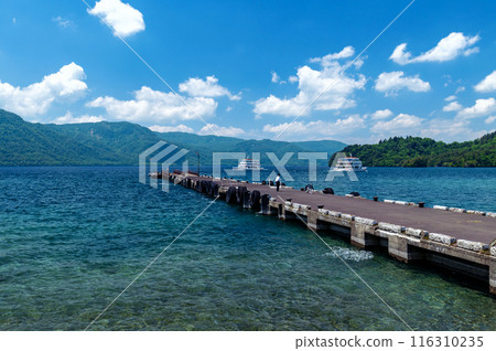 【青森縣十和田湖】人氣旅遊勝地十和田湖畔的安屋風景 116310235