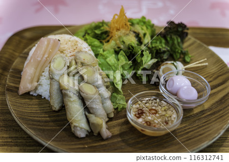 Fresh ginger dish plate Fresh ginger dish plate 116312741
