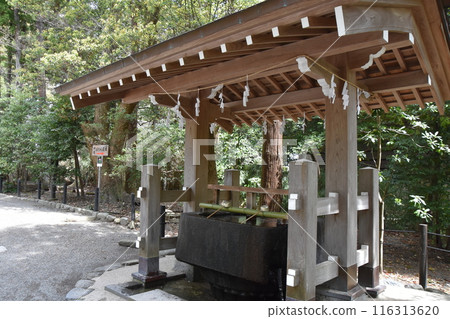 鎌倉鶴岡八幡宮白畑神社噴泉 116313620
