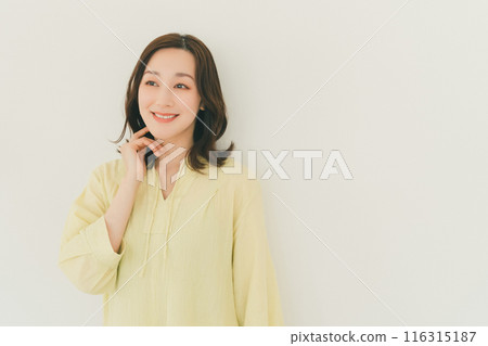 female, females, lady 116315187