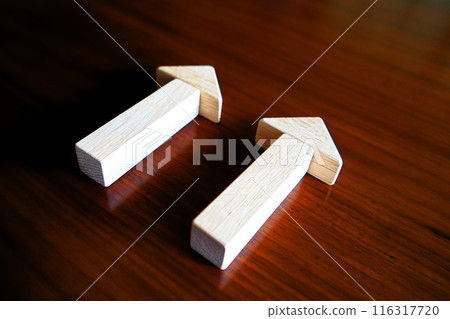 兩個平行箭頭積木 116317720
