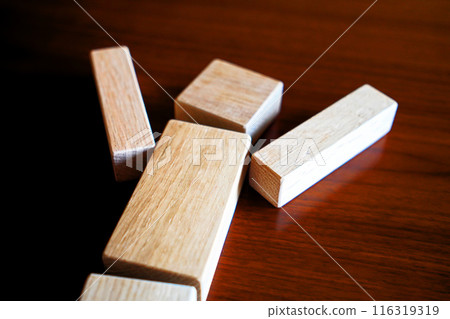 Human figure made of building blocks - Joy 116319319