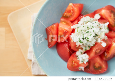 Tomato and onion salad Tomato and onion salad 116322986