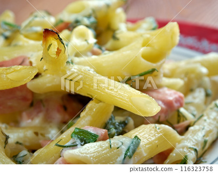 Sformato di pasta 116323758