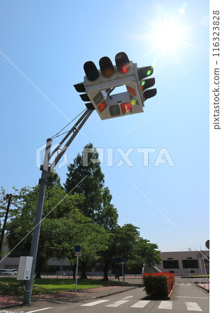 Miyagi Kakuta UFO traffic light Miyagi Kakuta UFO traffic light 116323828