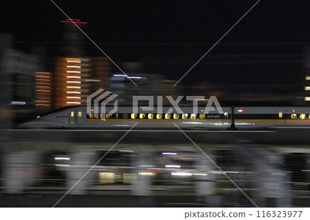 深夜的山陽新幹線700系列：Hikari Rail Star車輛 116323977