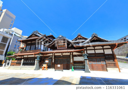 [Ehime Prefecture] The renovated Dogo Onsen Main Building 116331061