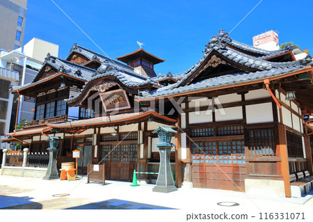 [Ehime Prefecture] The renovated Dogo Onsen Main Building 116331071
