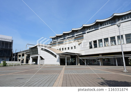 South side of Kinjofuto Station (Aonami Line, Nagoya Waterfront Rapid Transit) South side of Kinjofuto Station (Aonami Line, Nagoya Waterfront Rapid Transit) 116331874