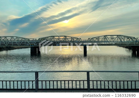 Arakawa Morning / Arakawa Iron Bridge Tobu Sky Tree Line [Adachi Ward, Tokyo] 116332690