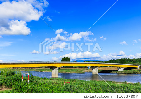 Shimodono Bridge (Oguchi Shimodono, Isa City, Kagoshima Prefecture) and the Kawauchi River Shimodono Bridge (Oguchi Shimodono, Isa City, Kagoshima Prefecture) and the Kawauchi River 116337807