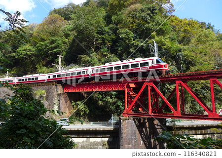 南海特快高野跨越乳川大橋第2部分 南海特快高野跨越乳川大橋第2部分 116340821