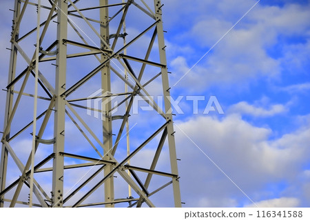 Transmission tower image 116341588