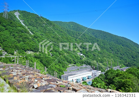 Futago Dam: View of the dam below, mountains and scenery from the top, Yuzawa Town 116342331
