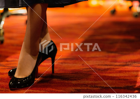 高跟鞋 116342436