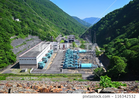 Futago Dam: View of the dam below, mountains and scenery from the top, Yuzawa Town 116342532