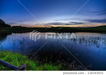 2024 年夏季索尼高原夜景 固定在三腳架上的同一幀 夜景從日落到藍色時刻 58 之前的變化 116343031