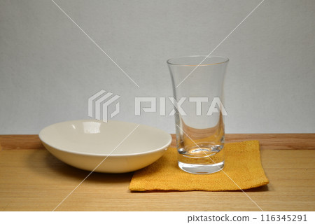 板材和玻璃 板材和玻璃 116345291