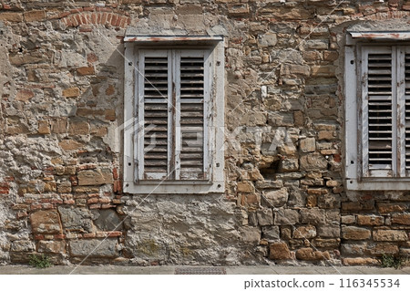 Old Brick Wall House 116345534