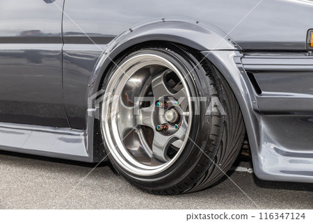 汽車的老輪子 116347124