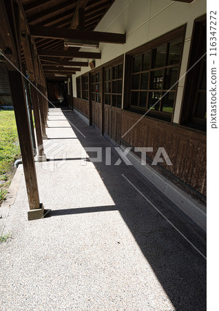 Law Hall - Former Sankaku Summary Court Law Hall - Former Sankaku Summary Court 116347272