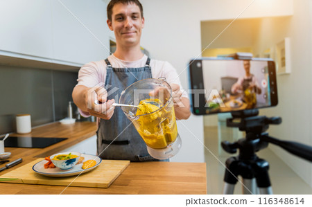 The chef is broadcasting live from workshop how to prepare a vegetarian chickpea porridge  116348614