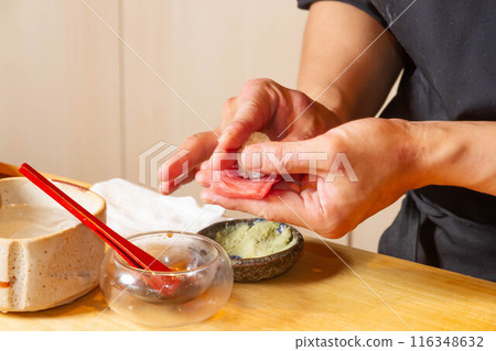 Making sushi -3 Making sushi -3 116348632