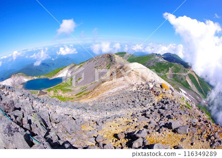 Gongen Pond and the ridgeline seen from Mount Norikura Gongen Pond and the ridgeline seen from Mount Norikura 116349289
