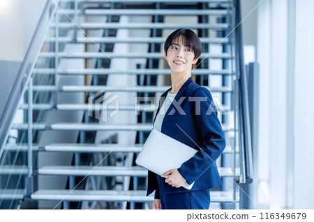 Young business woman in the office 116349679