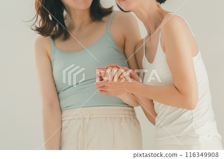 female, females, lady 116349908