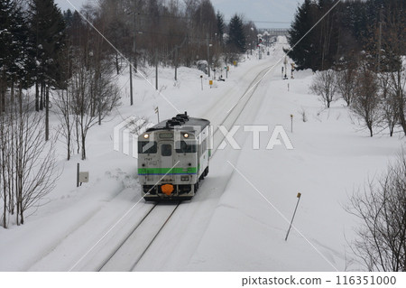 Soya Main Line local train 116351000