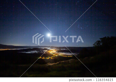 Be moved by the magnificent sea of clouds Be moved by the magnificent sea of clouds 116354815