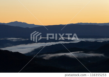 Be moved by the magnificent sea of clouds Be moved by the magnificent sea of clouds 116355253