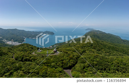 從伽藍山附近看到的佐田岬(愛媛縣伊方町) 從伽藍山附近看到的佐田岬(愛媛縣伊方町) 116356894
