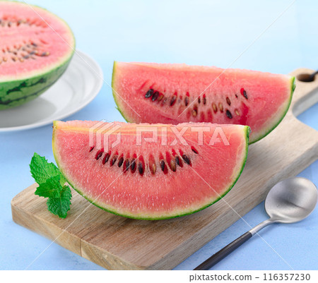 watermelon   116357230