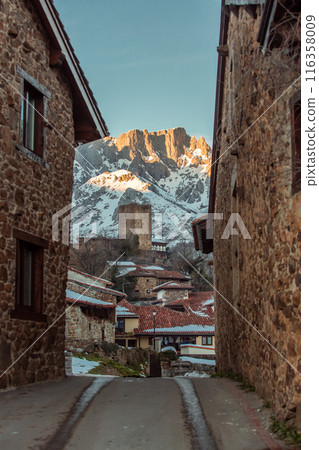 Panoramic view  of Mogrovejo,. 116358009