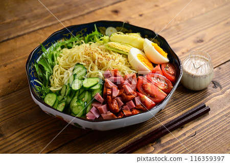 Ramen salad 116359397