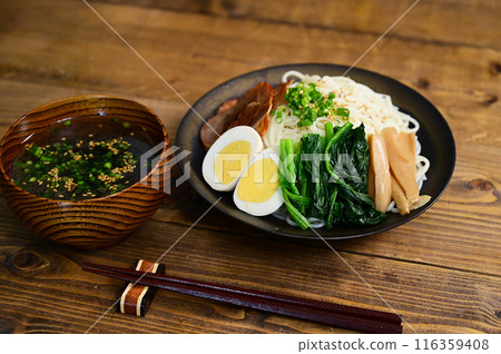 Tsukemen-style somen noodles Tsukemen-style somen noodles 116359408