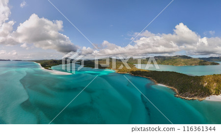 Drone shot of famous Hill Inlet, Whitsunday Islands at high tide Drone shot of famous Hill Inlet, Whitsunday Islands at high tide 116361344