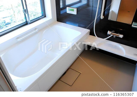 Bathroom bathtub modern Bathroom bathtub modern 116365307