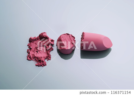 The texture of a long-lasting, rich lipstick. The texture of a long-lasting, rich lipstick. 116371154